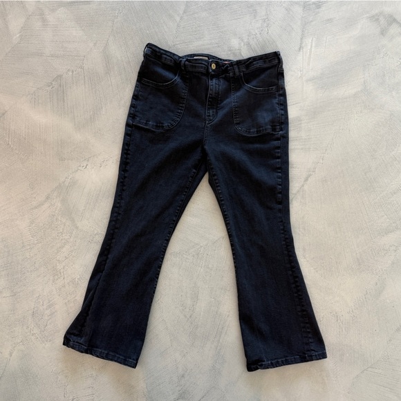 Pilcro The Icon Flare Black Jeans - Picture 11 of 12